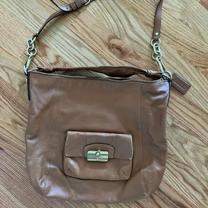 Coach cross body messenger bag. With removable strap.